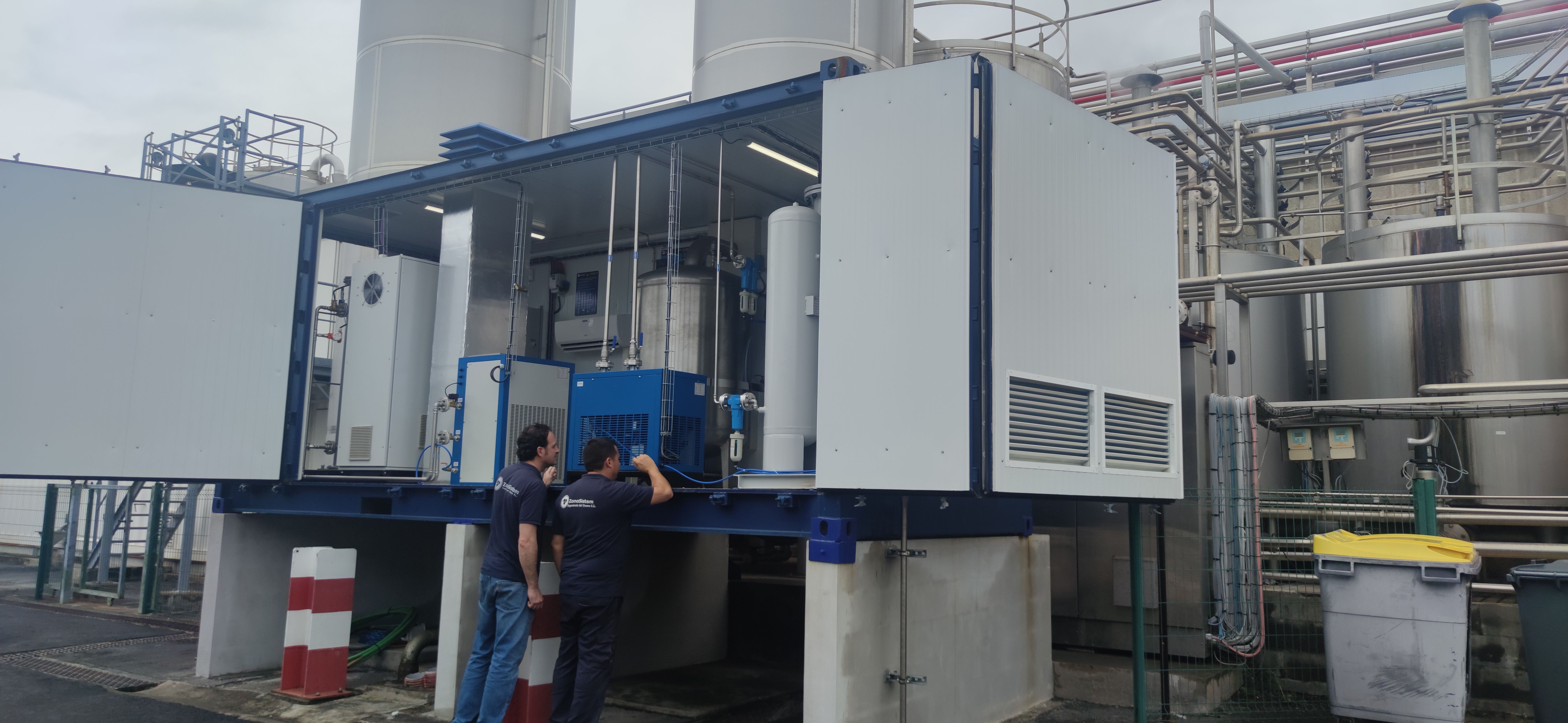 Efficiency of the ozonation process under controlled conditions